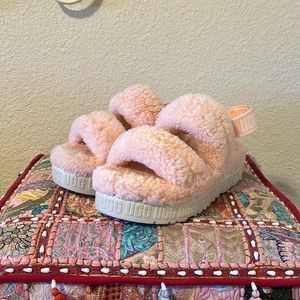Light Pink Platform Ugg Slippers